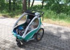 Qeridoo KidGoo 2 w wersji spacerowaj sprawdza się jako wózek.
