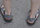Sandały dobrze trzymają stopę jednocześnie nie obcierając jej