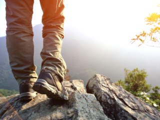 Buty trekkingowe damskie - jakie firmy są godne polecenia?