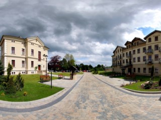 RODZINNE WAKACJE W COTTONINIA VILLA & MINERAL SPA RESORT!