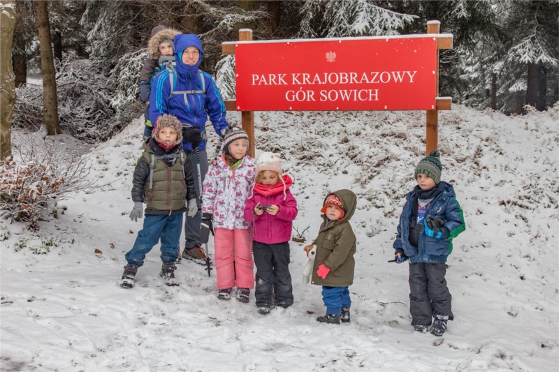 Na wejściu do Parku Krajobrazowego Gór Sowich