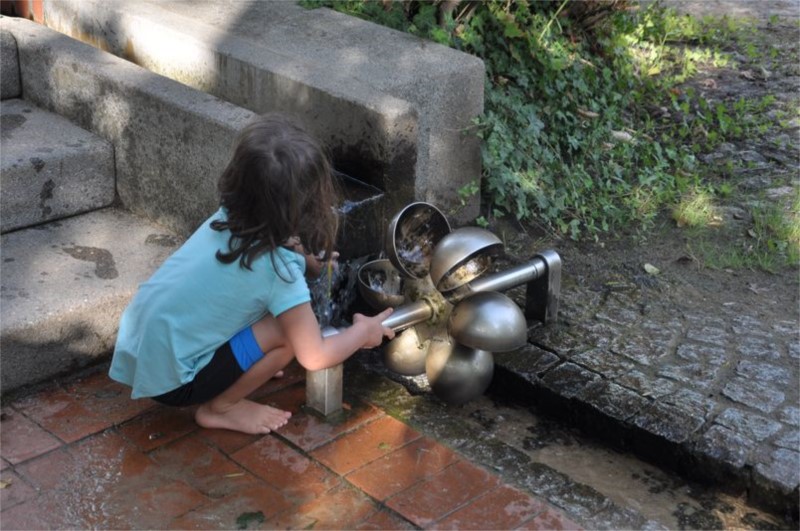 Wasserspielplatz - niesamowita zabawa dla dużych i małych