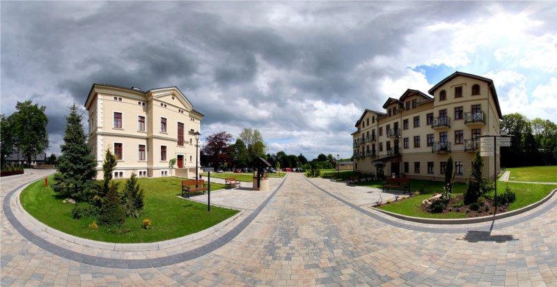 RODZINNE WAKACJE W COTTONINIA VILLA & MINERAL SPA RESORT!